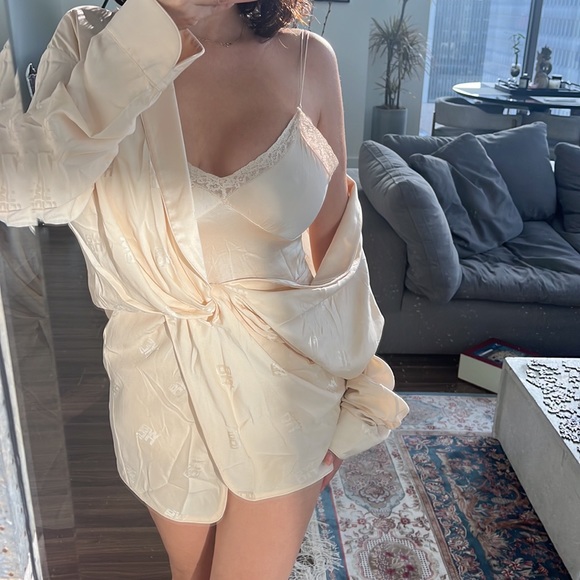 Trendy Alexander Wang dress worn by Rihanna in black, needs to be steamed - Picture 4 of 8